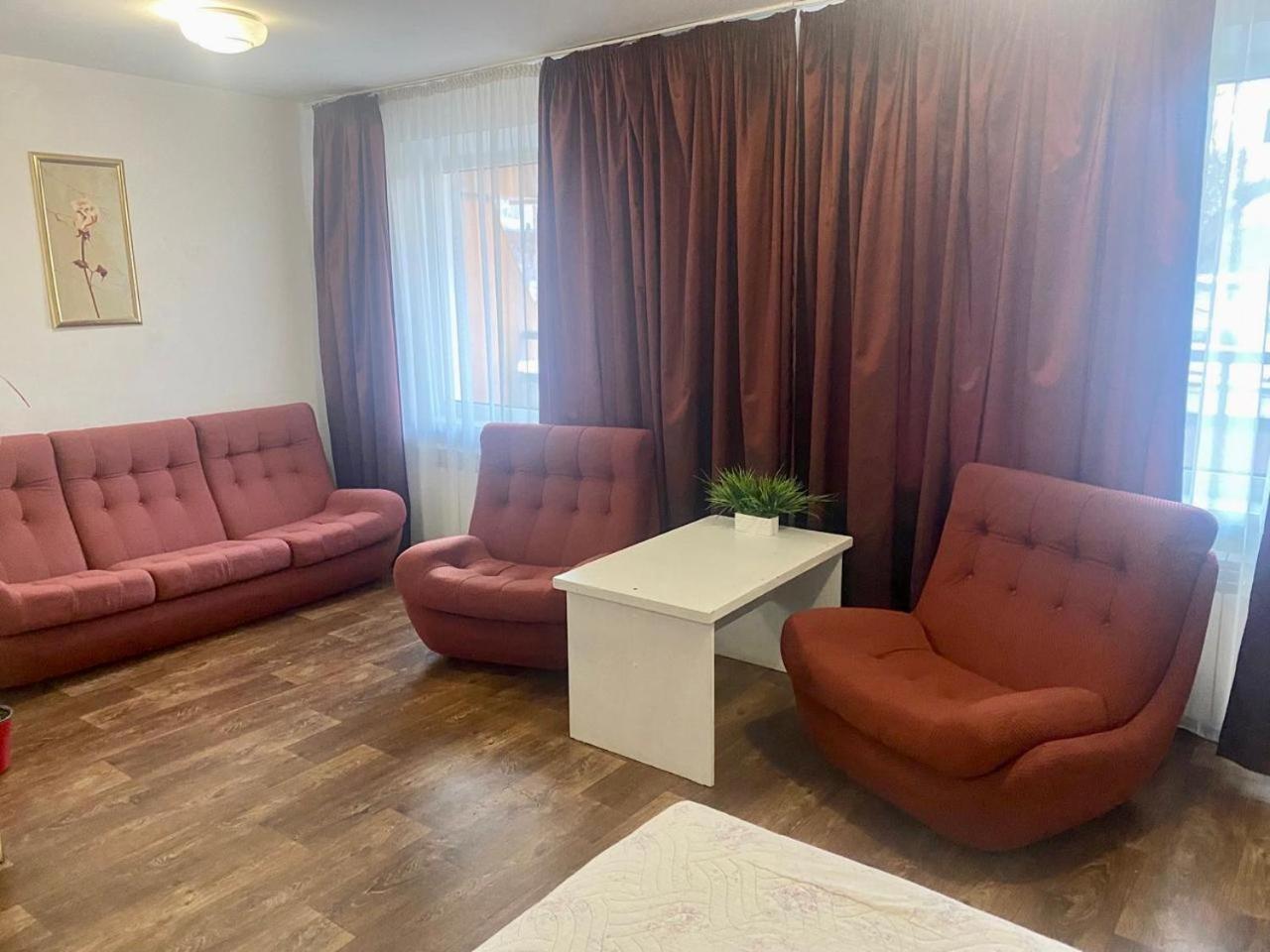 Mini Hotel Vesna Dněpropetrovsk Exteriér fotografie